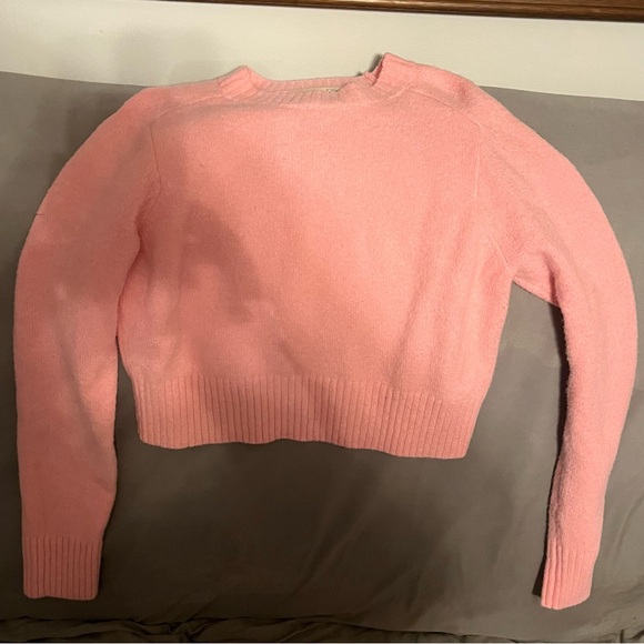 Universal Thread Soft Pink Crew Neck Sweater - Picture 1 of 2
